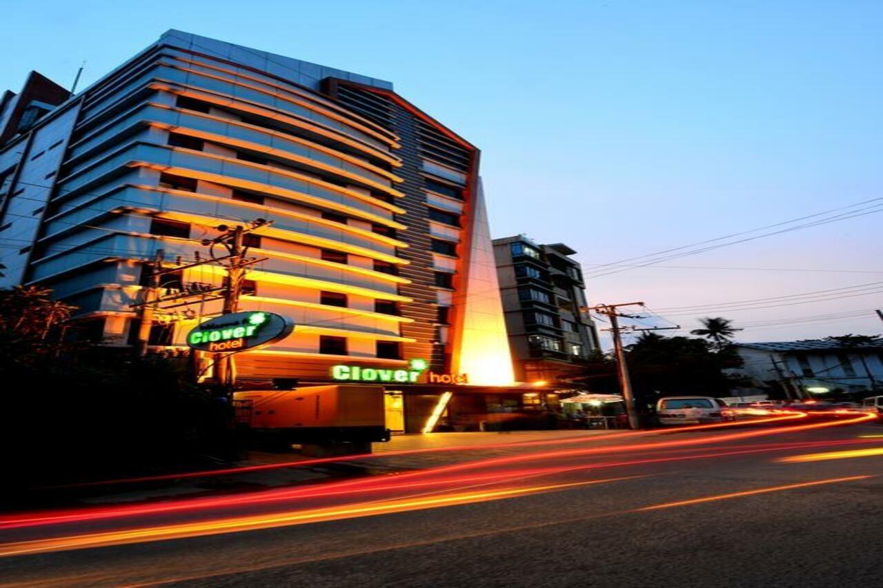 Clover Hotel Rangoon Buitenkant foto