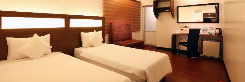 Clover Hotel Rangoon Buitenkant foto