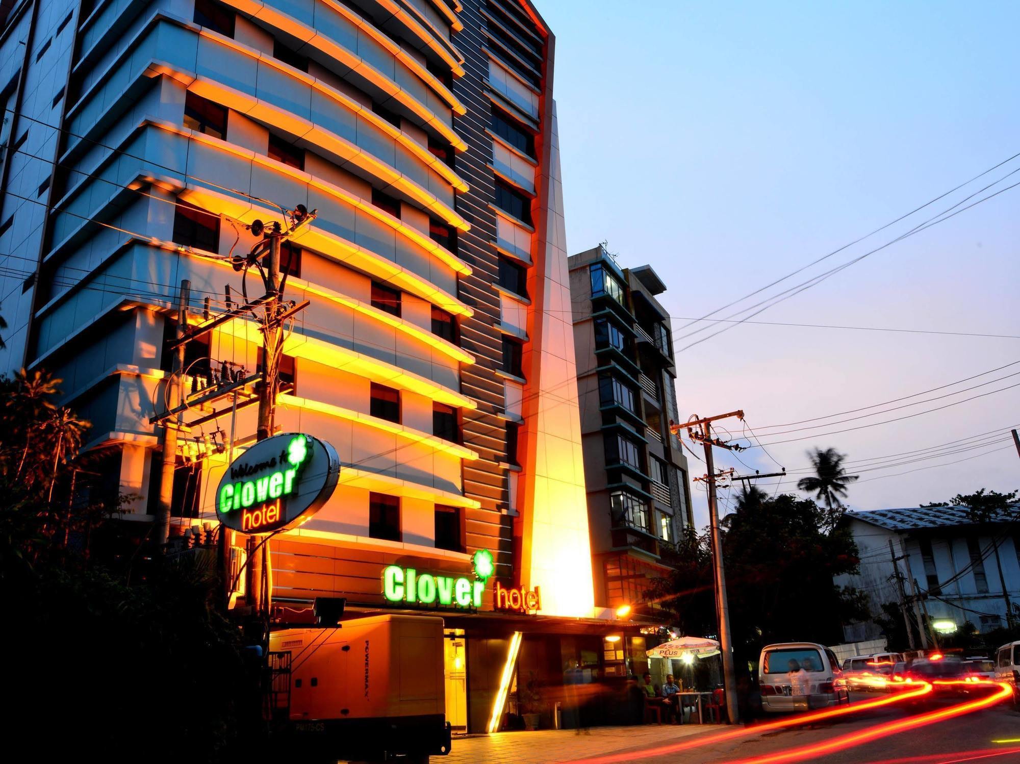 Clover Hotel Rangoon Buitenkant foto